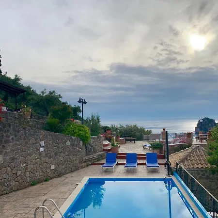 Ermones Amber 빌라 Vátos