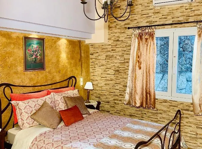 Ermones Amber فيلة Vátos